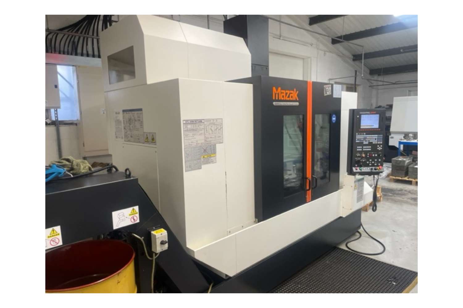 Mazak VCS 530C (2012) with 4th axis